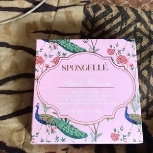 Spongelle Apple Blossom Boxed Flower Sponge New/Never opened